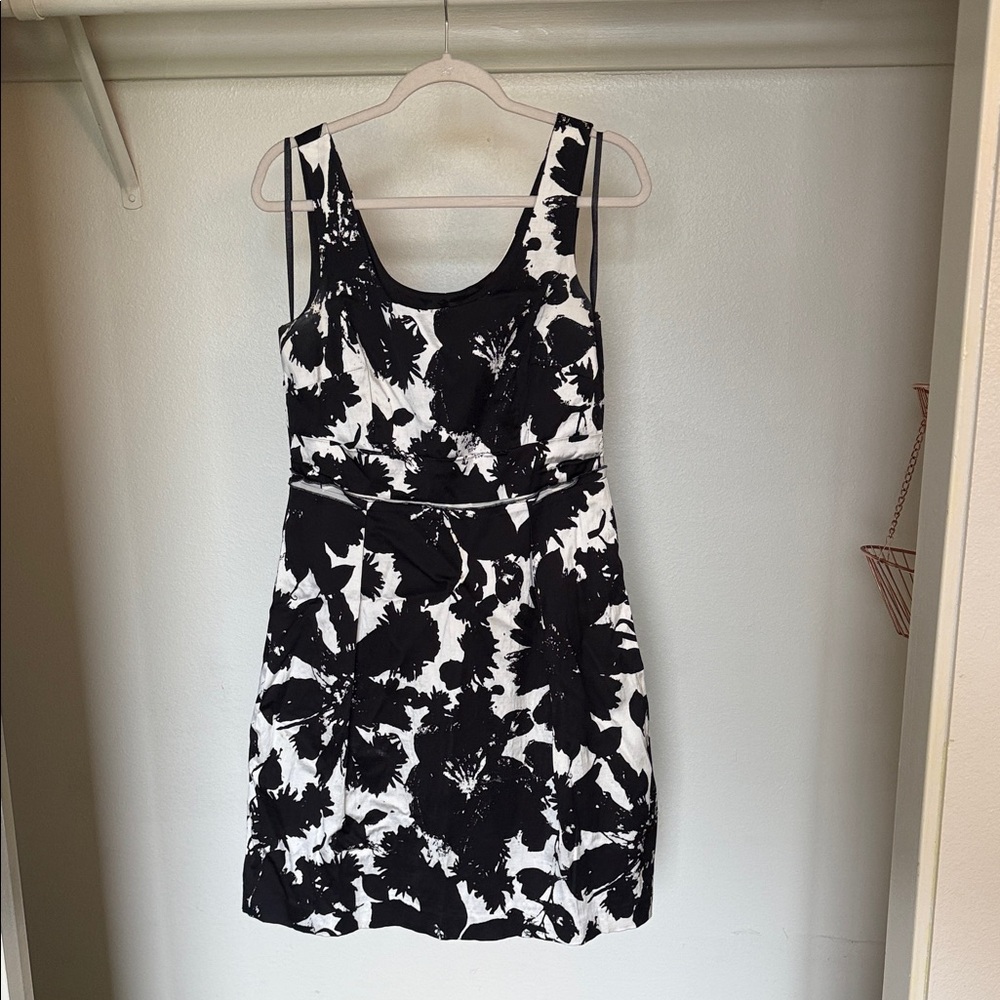 Ann Taylor Black and White Leaf Print Mini Dress